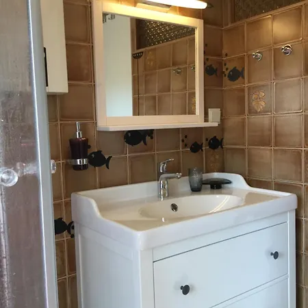Holiday home Us Luett Hus Und Linde Im Haupthaus Oldenburg