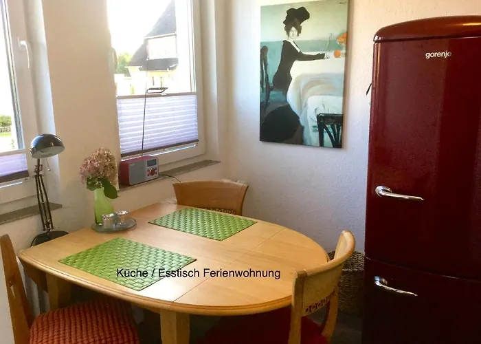 Feriehus Us Luett Hus Und Linde Im Haupthaus *